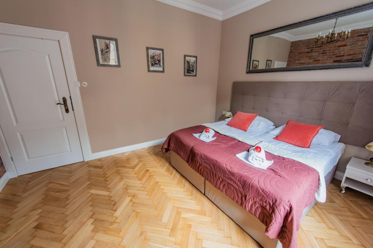 Old Town Boutique Rooms Люблин Экстерьер фото